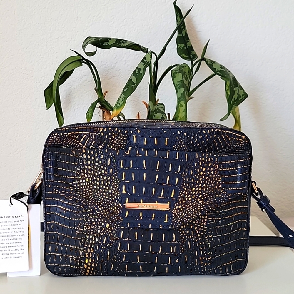 NWT Brahmin Shea Ink Inverness Navy Gold Croc Embossed Leather Crossbody - Picture 4 of 14